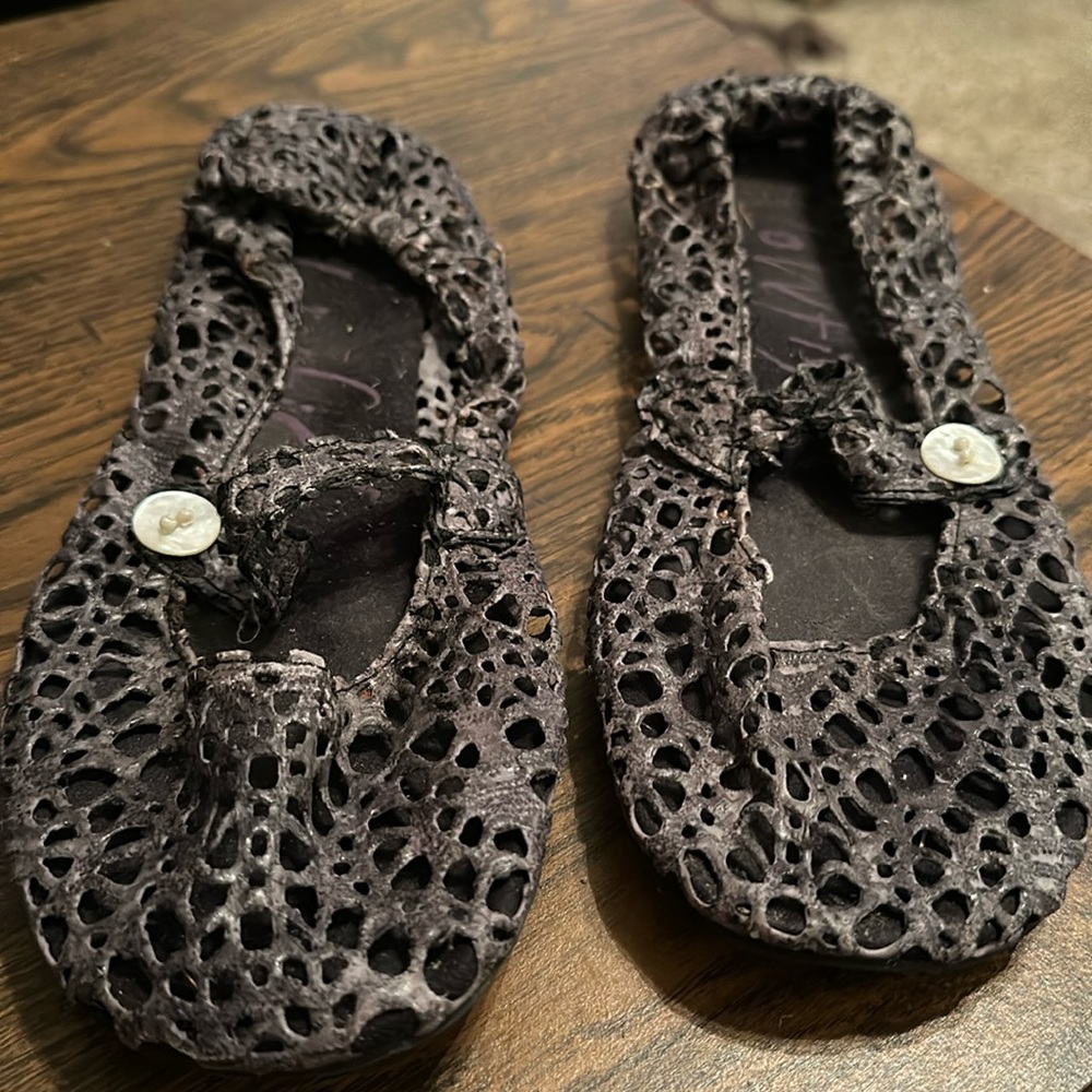 Gray lacy flats